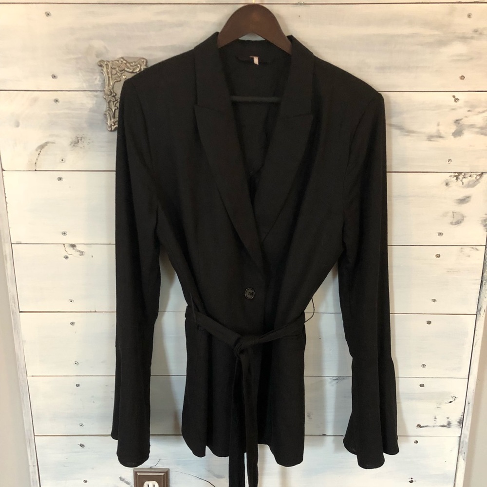 NWOT Free People Blazer/ Jacket. Never worn!!!!